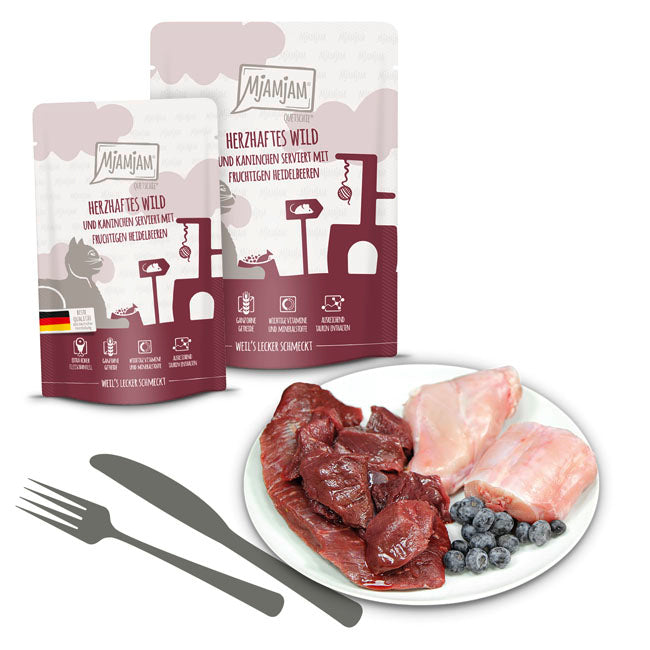 MjAMjAM Katze Quetschie Herzhaftes Wild mit Kaninchen & fruchtigen Heidelbeeren